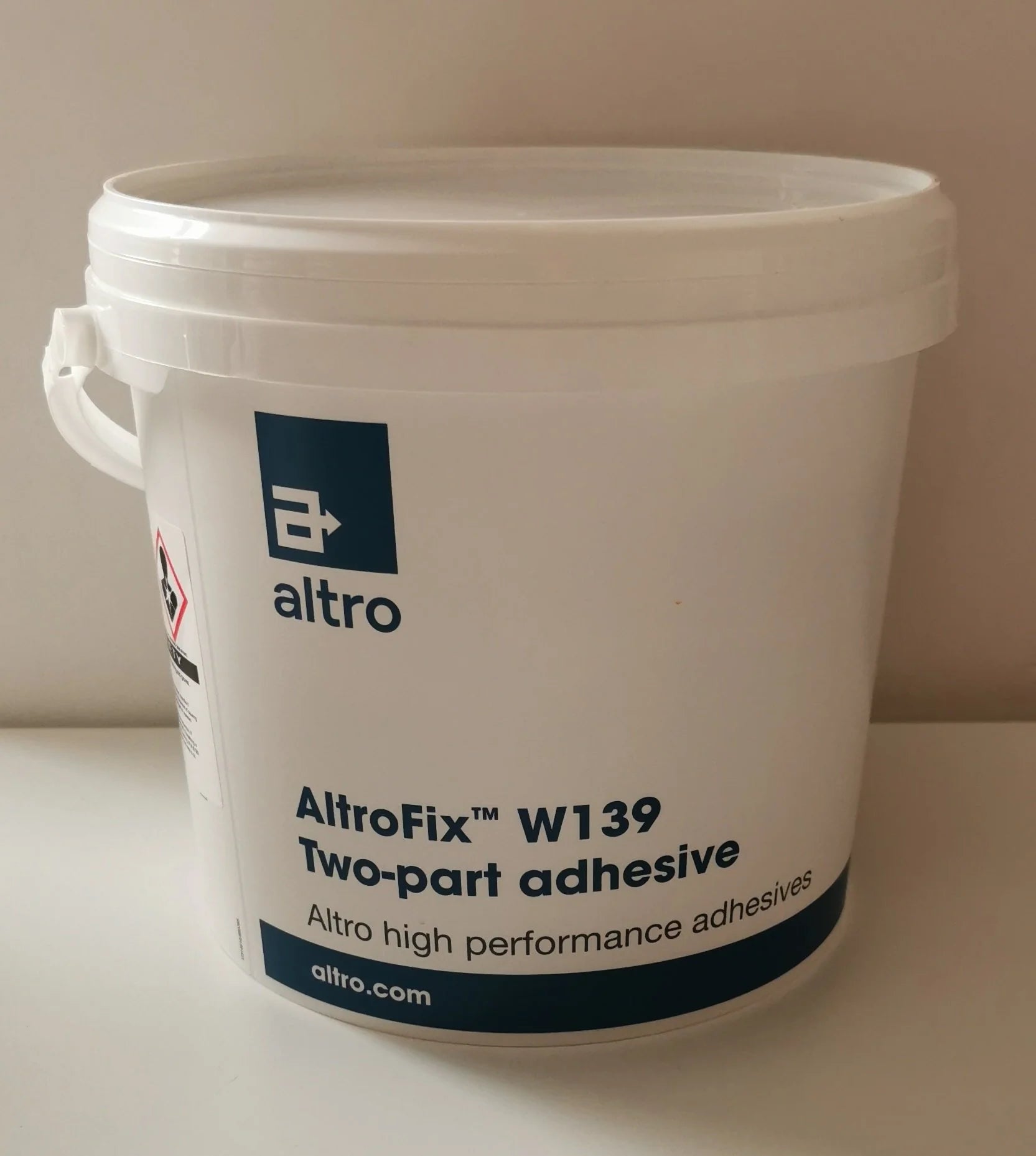 Altro 2 Part Bonding