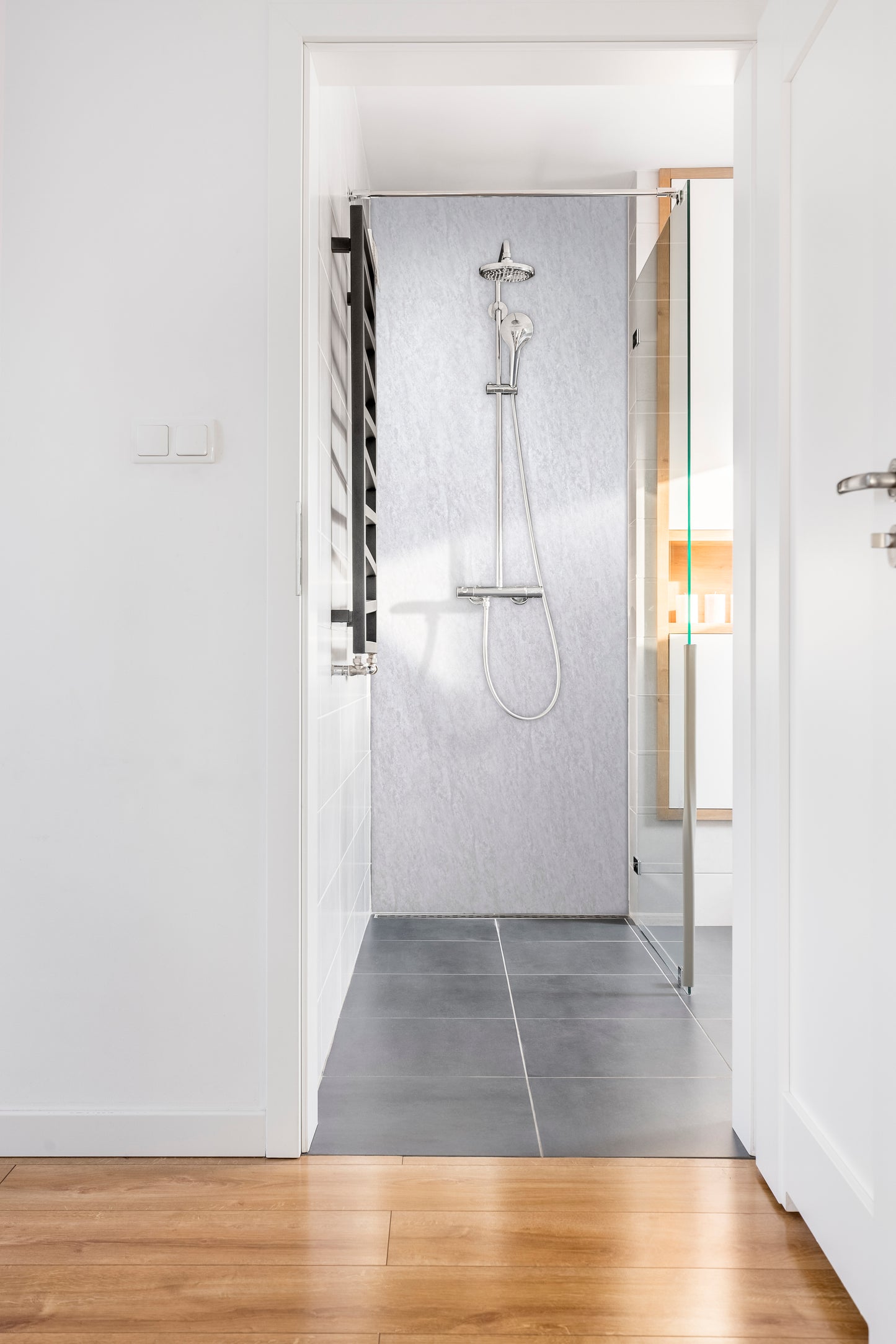 Sample Maxi Shower Panel - Fusion Light Grey